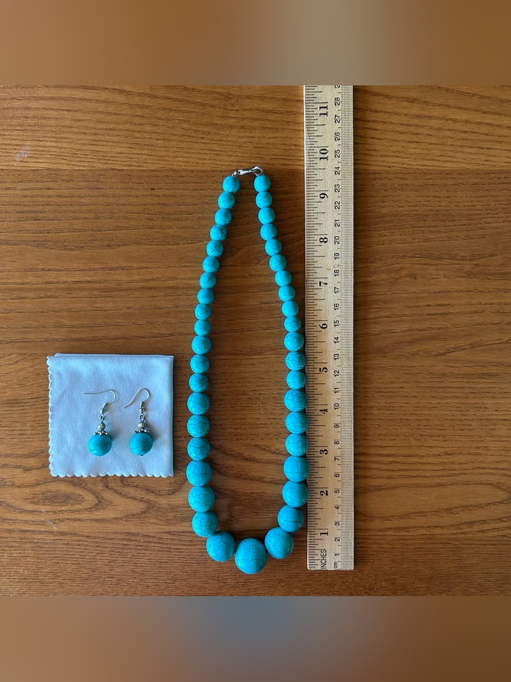 Turquoise Howlite Beaded Necklace and Earrings - Picture 2 of 2